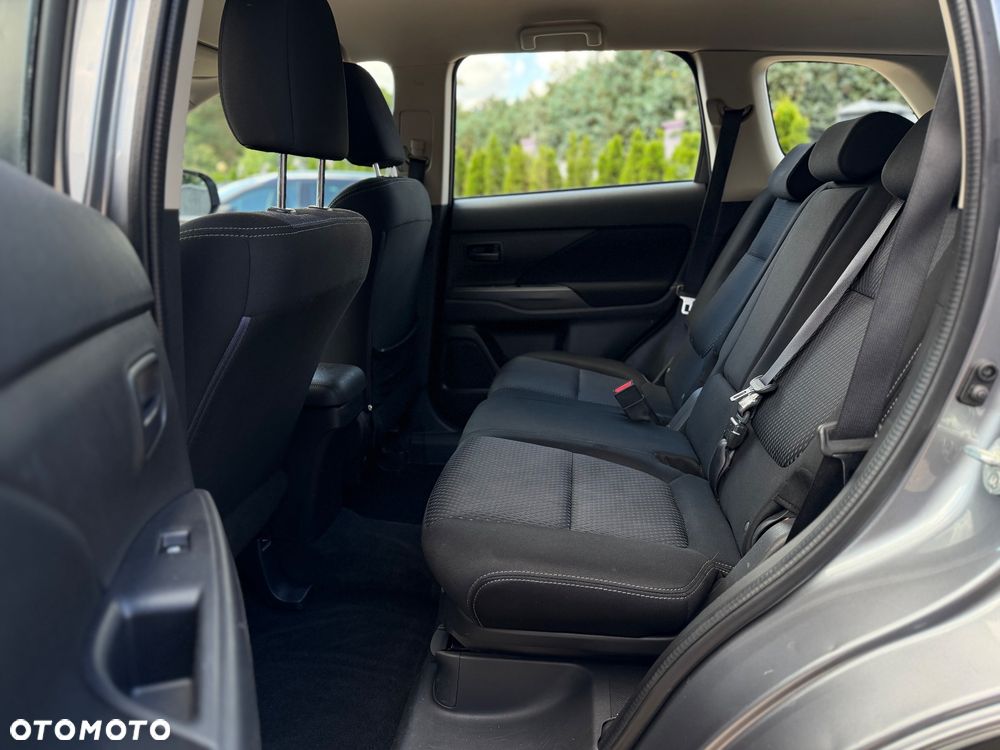 Mitsubishi Outlander 2.0 2WD Edition - 20