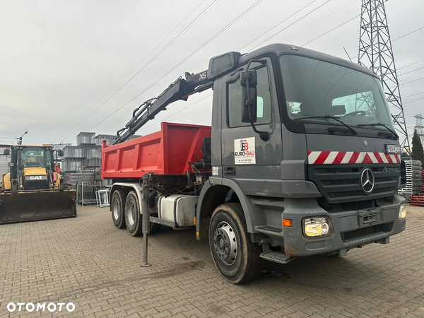 Mercedes-Benz Actros 2632 4 x 6 +HDS HIAB 122 CL Wywrotka