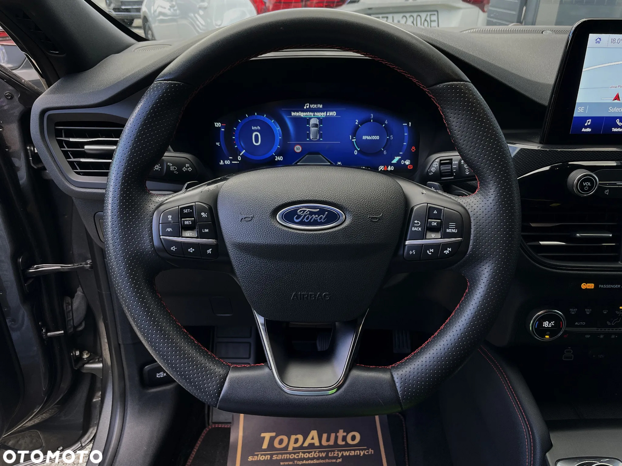 Ford Kuga 2.0 EcoBlue 4x4 ST-LINE X - 23