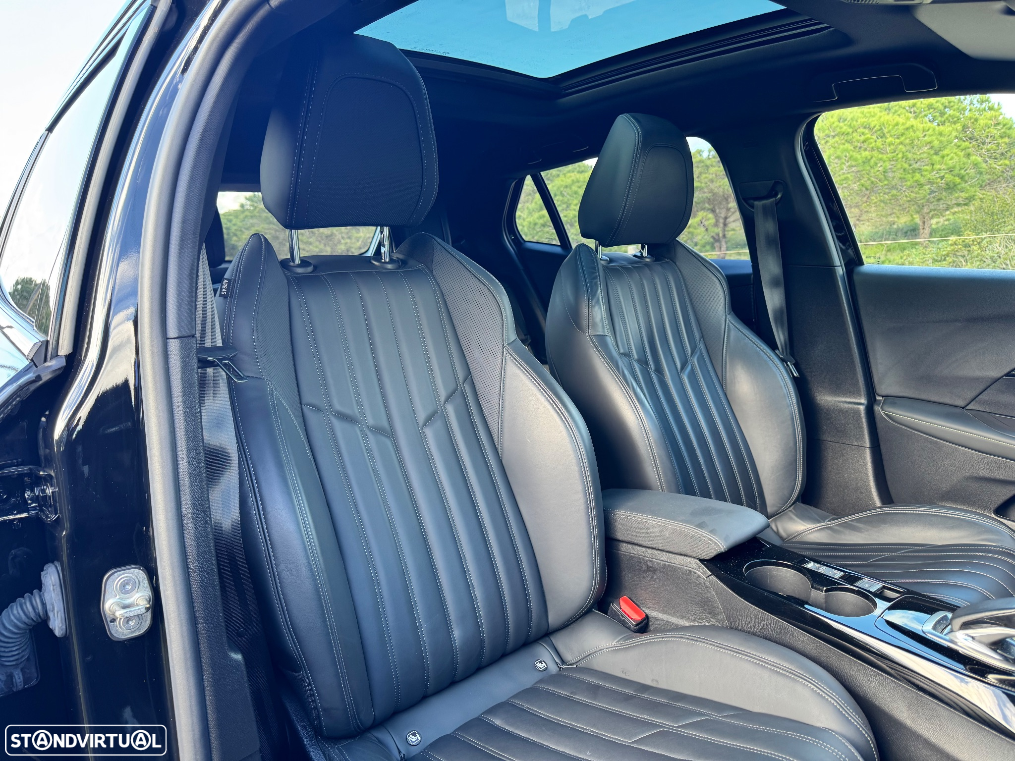 Peugeot e-2008 50 kWh GT Line - 12