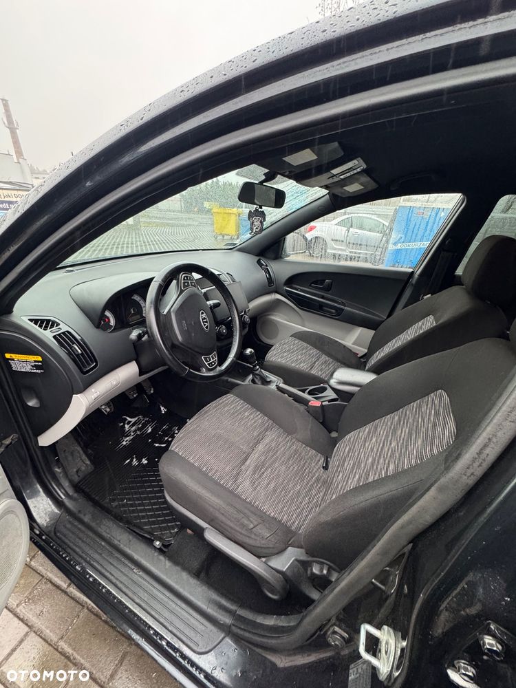 Kia Ceed 1.6 Crdi L - 13