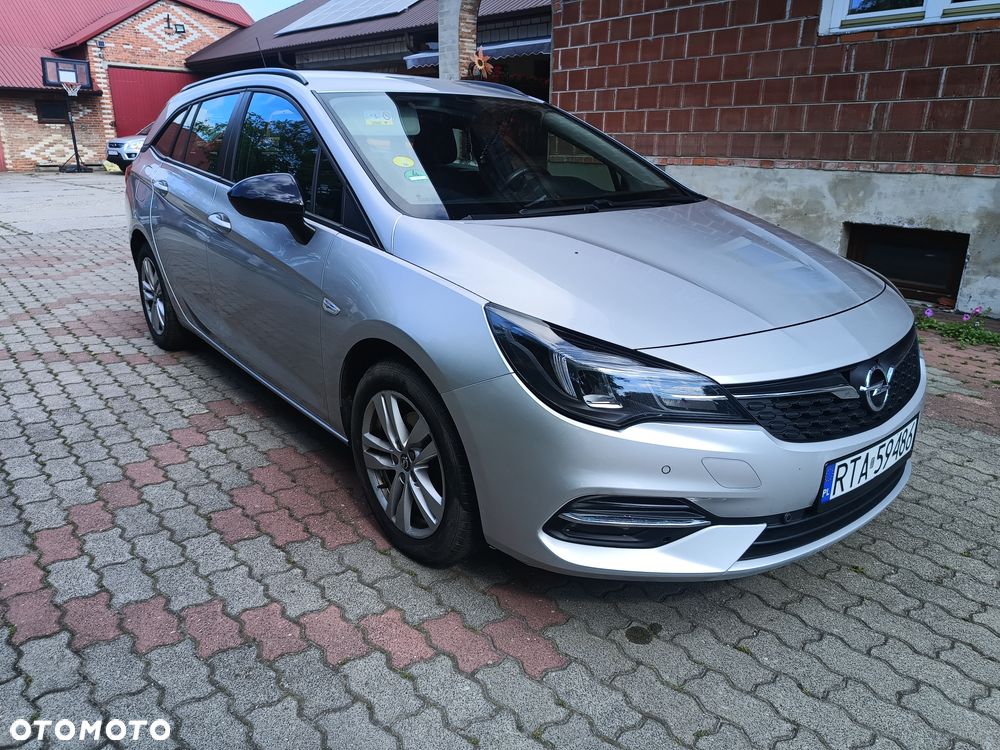 Opel Astra - 1