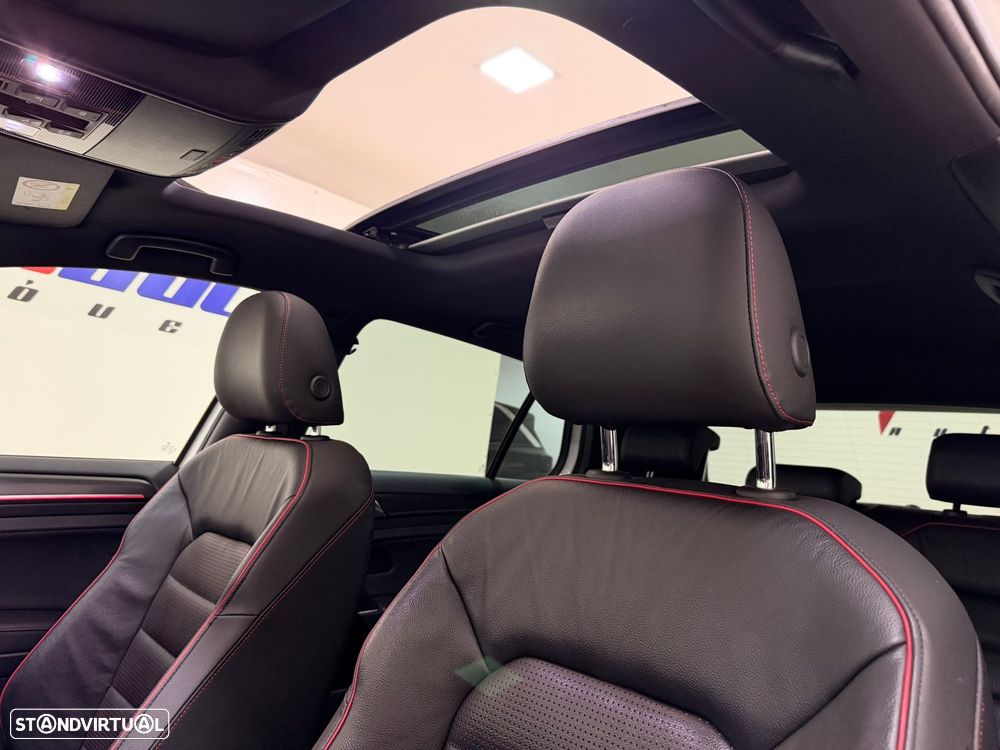 VW Golf 2.0 TSi GTi DSG Performance - 24