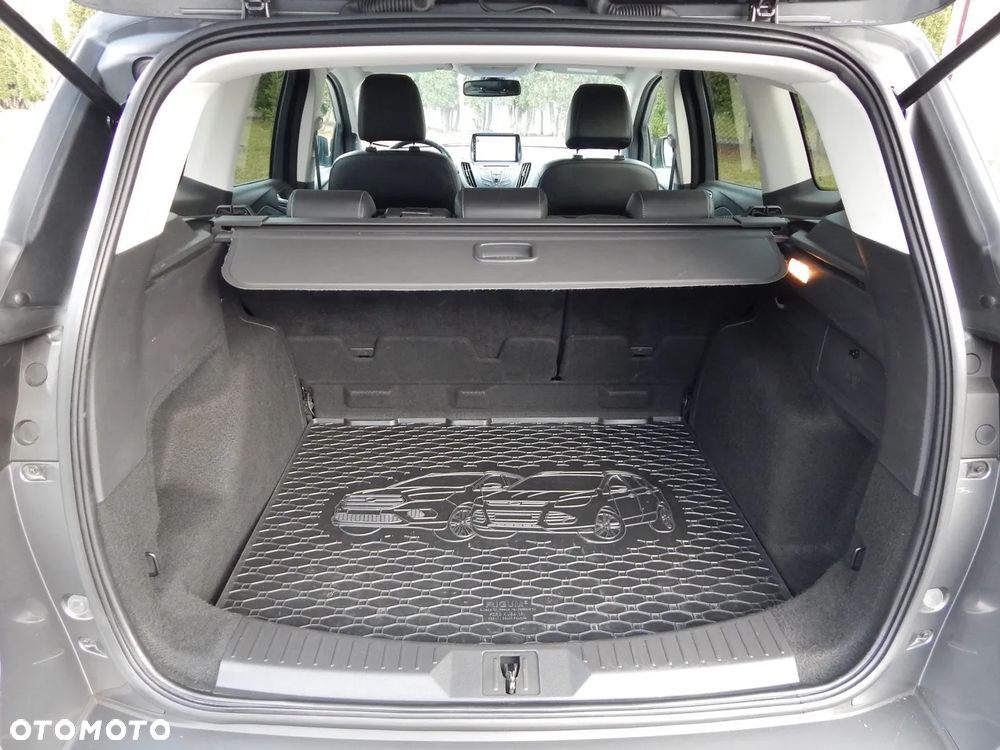 Ford Kuga 2.0 TDCi 4x4 Titanium - 15