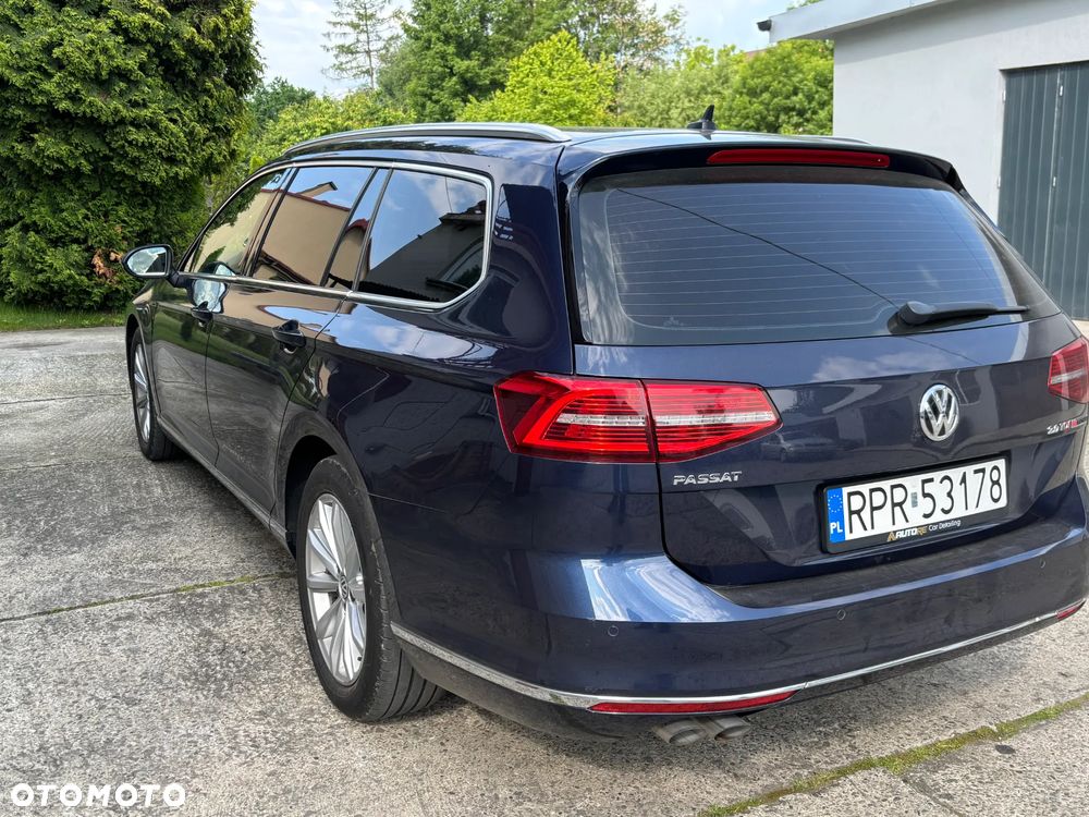 Volkswagen Passat 2.0 TDI BMT 4Mot Highline DSG - 12