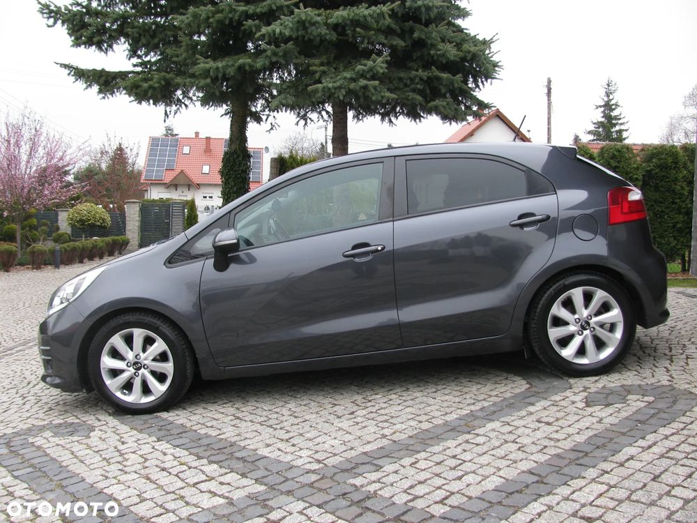 Kia Rio 1.2 Dream Team Edition - 7