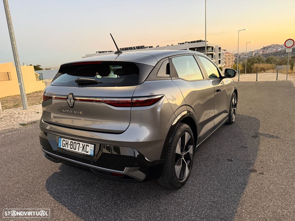 Renault Mégane E-Tech EV60 220hp optimum charge Equilibre - 8
