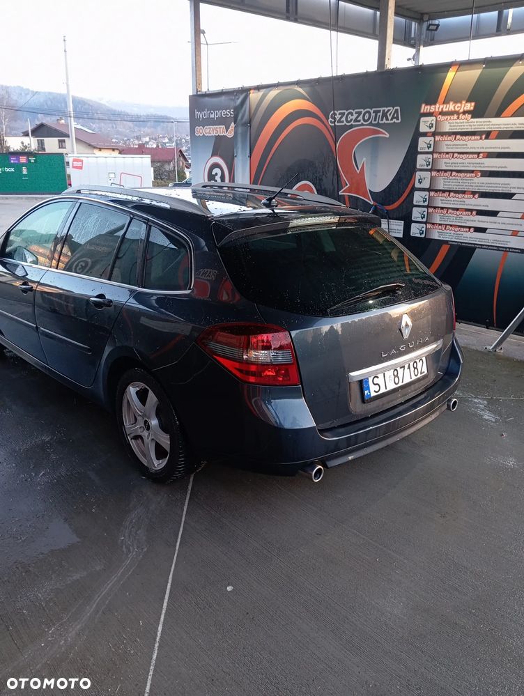 Renault Laguna dCi 150 FAP Start-Stop Dynamique - 9