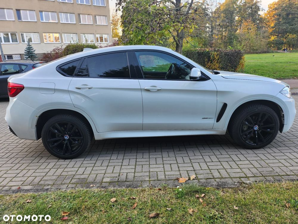 BMW X6 xDrive35i - 7
