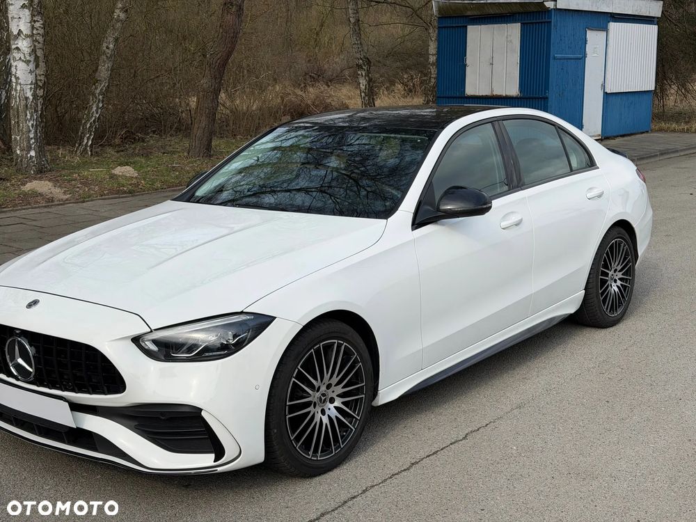Mercedes-Benz Klasa C 180 mHEV AMG - 12