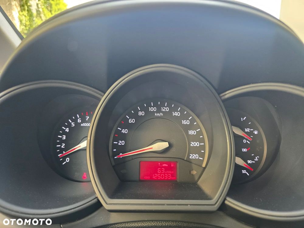 Kia Rio 1.2 Business Line - 16