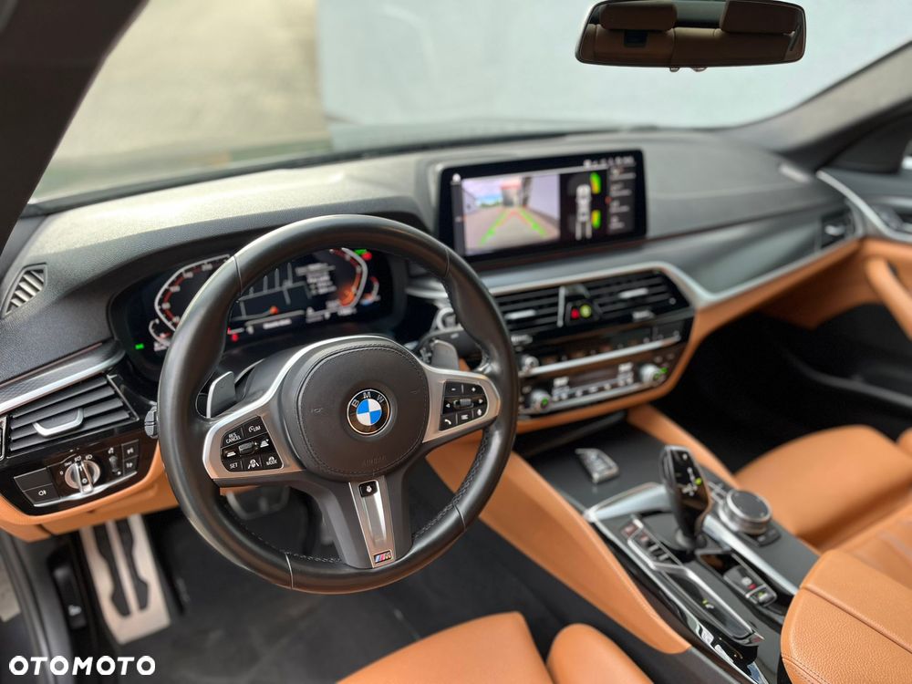 BMW Seria 5 530d xDrive mHEV M Sport sport - 17