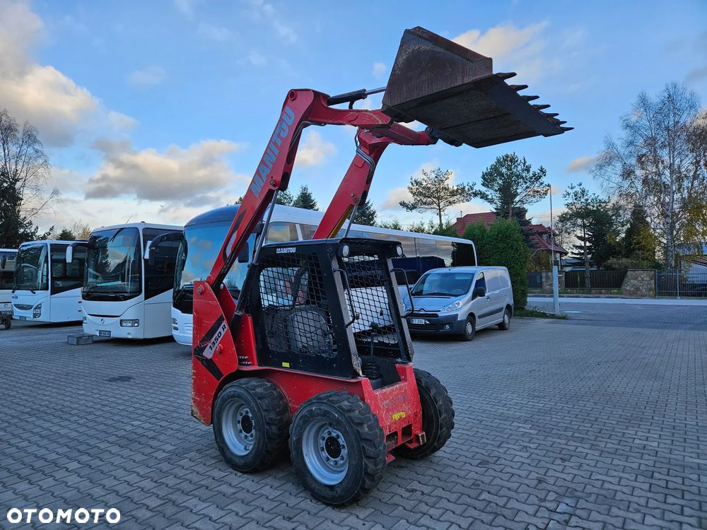 Manitou MINI Ładowarka 1350R / 46 KM / SPROWADZONE Z FRANCJI / 950 MTH - 2
