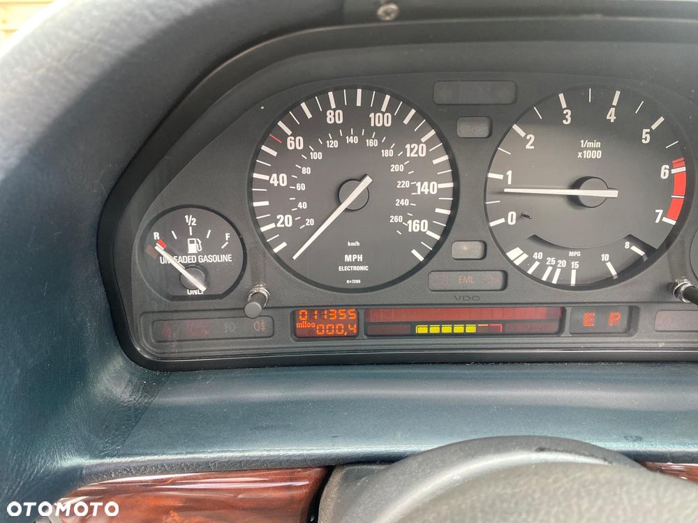 BMW Seria 7 750iL - 28