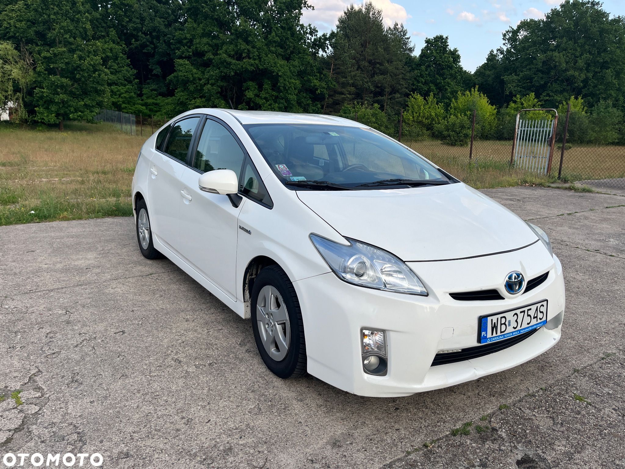 Toyota Prius 1.8 HSD Premium - 1
