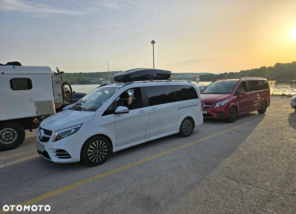 Mercedes-Benz Klasa V 300 d Avantgarde 9G-Tronic (ekstra d³) - 2