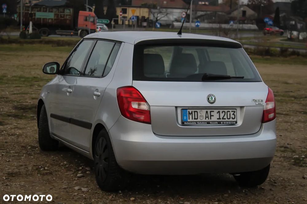 Skoda Fabia 1.4 16V Extra - 9