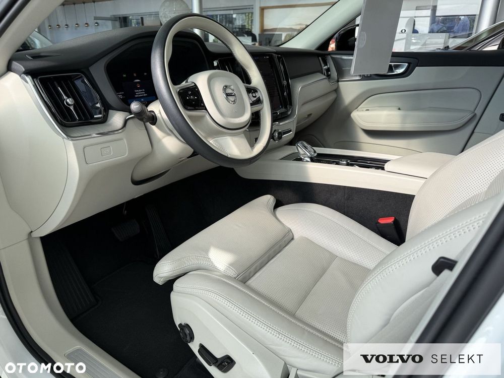 Volvo XC 60 - 13