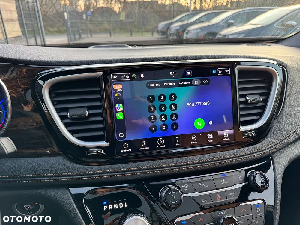 Chrysler Pacifica - 34