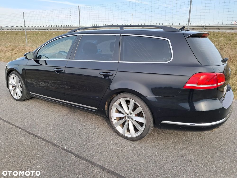 Volkswagen Passat 2.0 TDI Sportline - 3