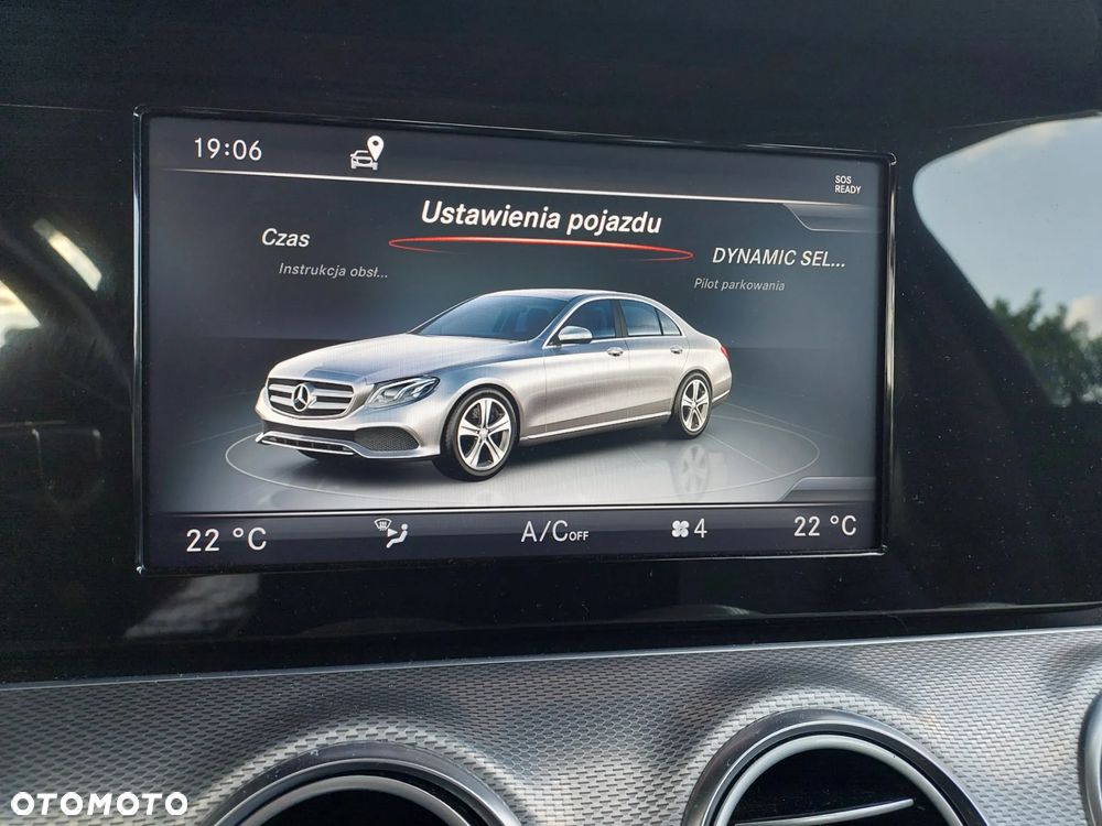 Mercedes-Benz Klasa E 220 d 9G-TRONIC - 13