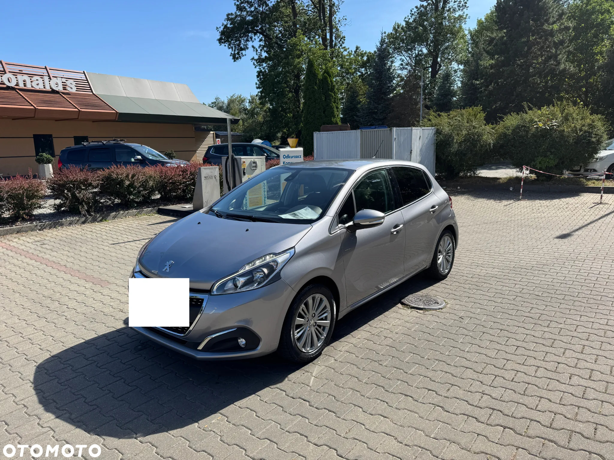 Peugeot 208 1.2 PureTech Allure - 9
