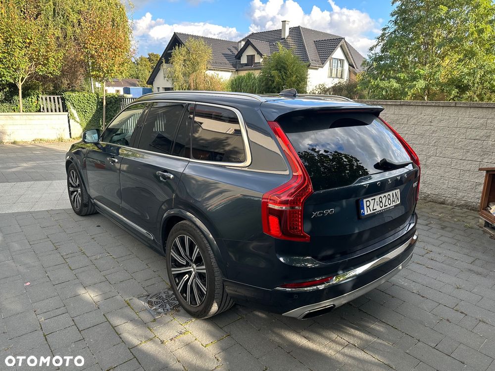 Volvo XC 90 - 6