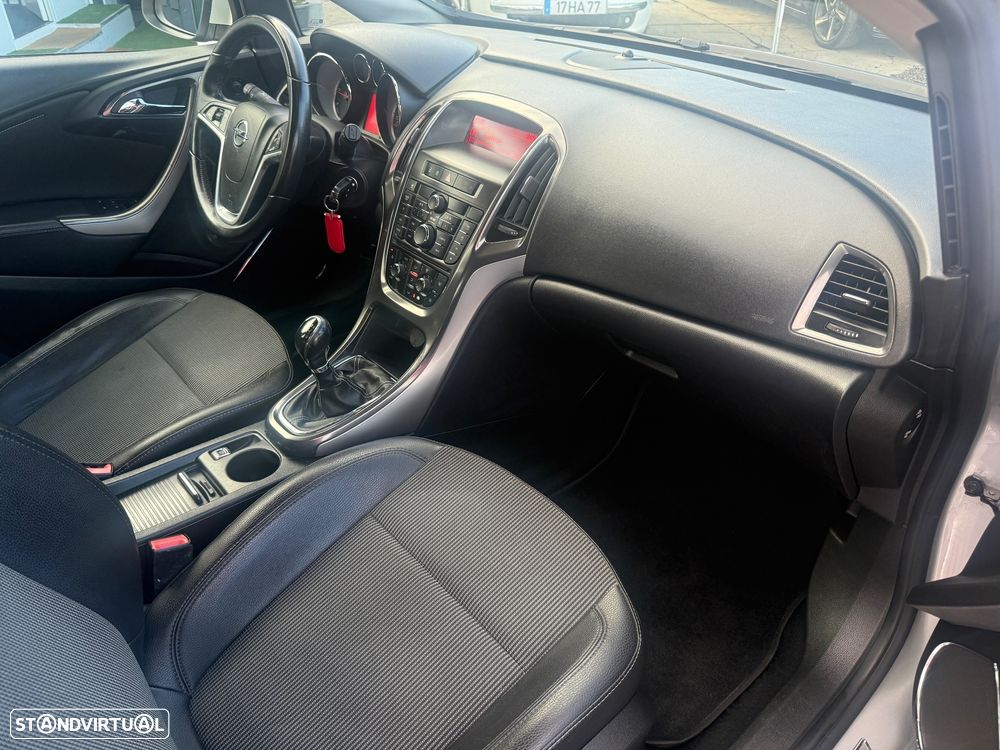 Opel Astra Sports Tourer 1.7 CDTi Cosmo - 16
