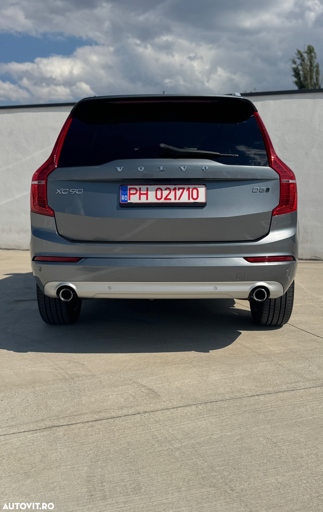 Volvo XC 90 D5 AWD Momentum - 6