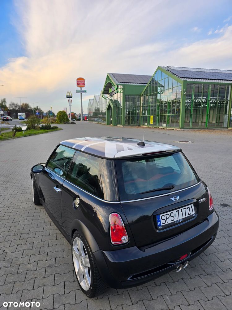 MINI Cooper S Standard - 6