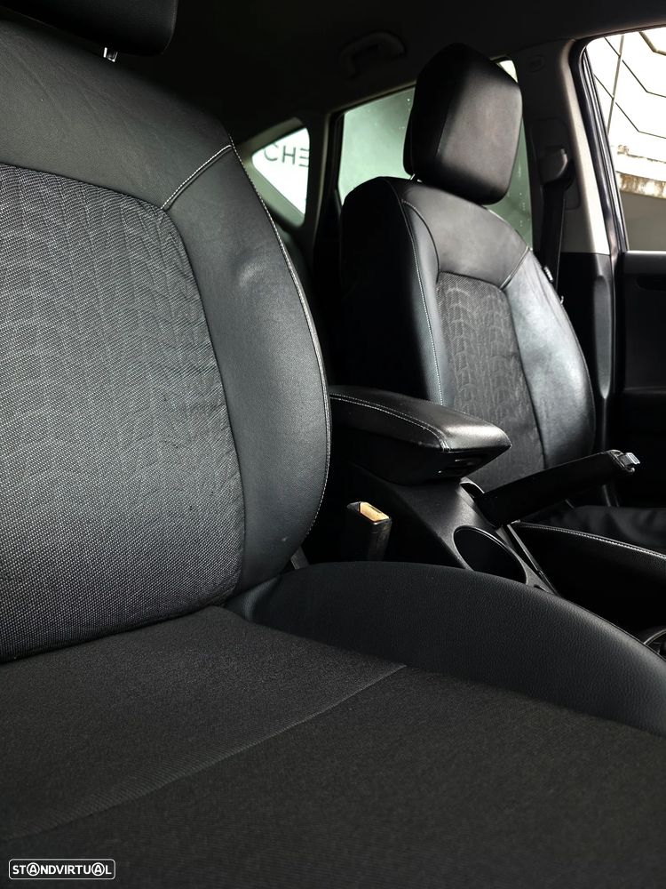 Kia Ceed SW 1.6 CRDi EX ISG - 53