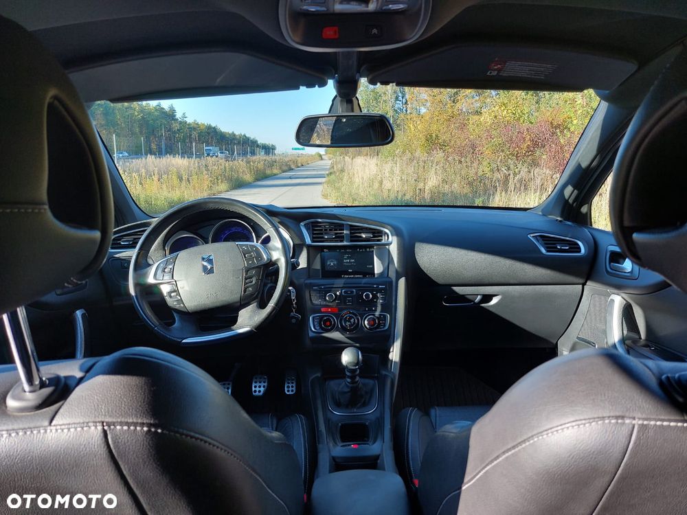 Citroën DS4 1.6 THP SportChic - 5