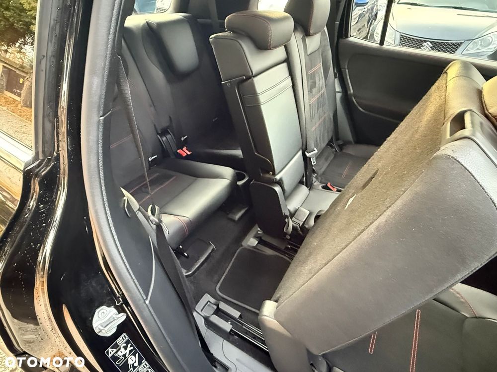 Mercedes-Benz GLB 200 d AMG Line 8G-DCT - 22