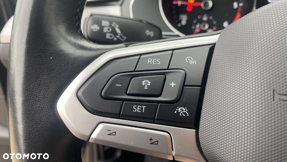 Volkswagen Passat 2.0 TDI EVO Business DSG - 22