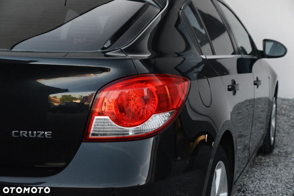 Chevrolet Cruze 1.8 LT - 15