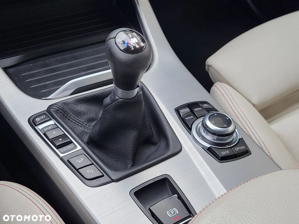 BMW X4 xDrive20d - 17