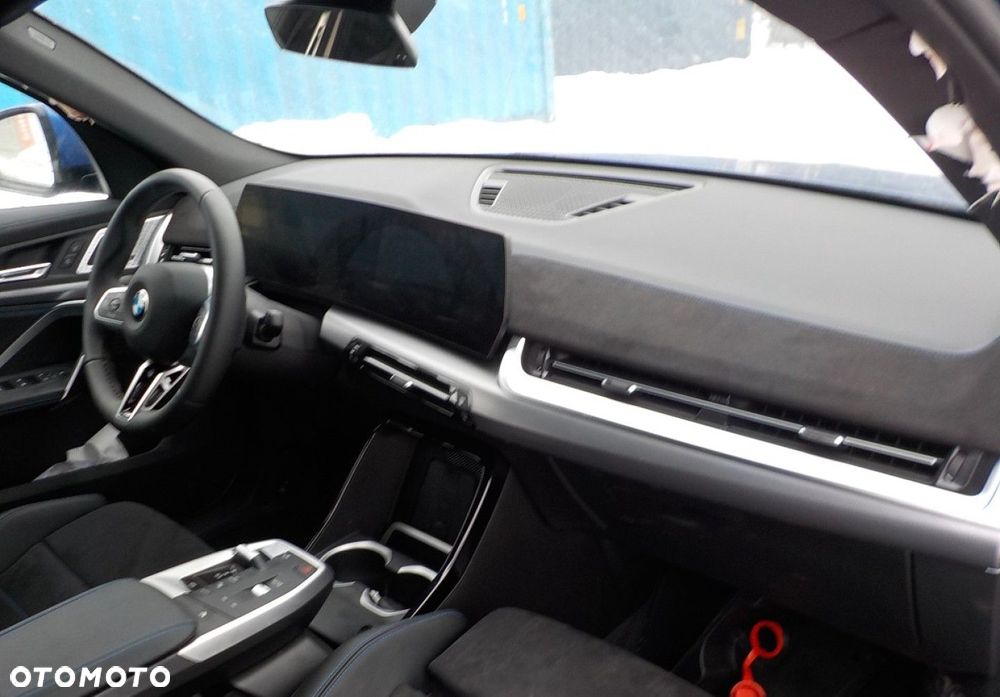 BMW X2 - 18