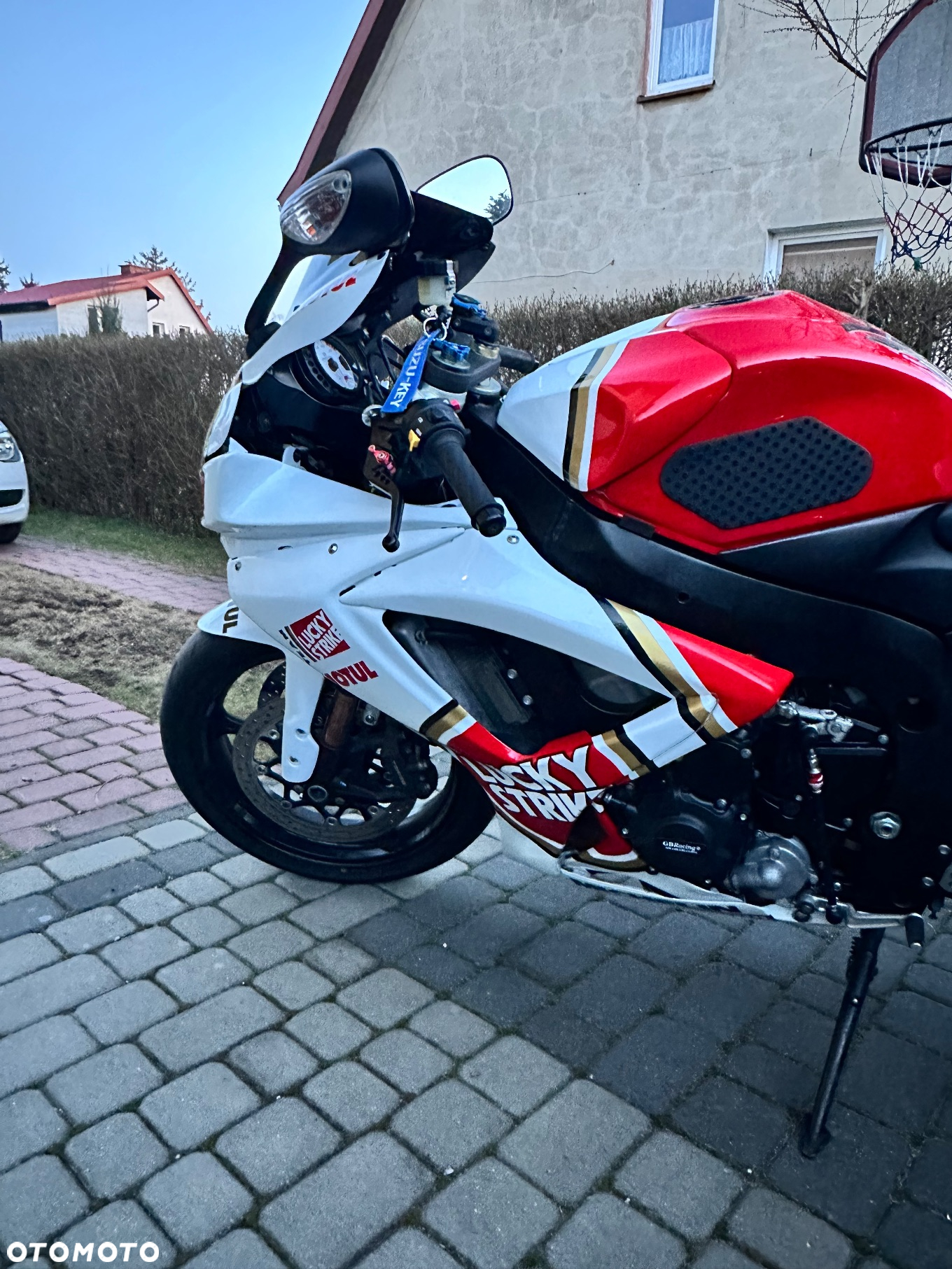 Suzuki GSX-R - 8