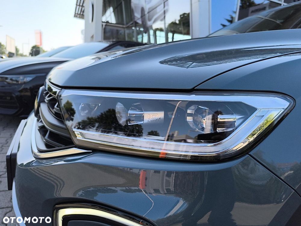 Volkswagen T-Roc - 21