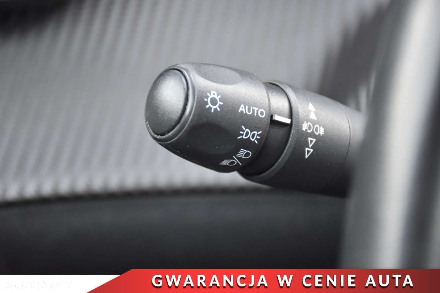 Peugeot 2008 BlueHDi 100 Active - 25