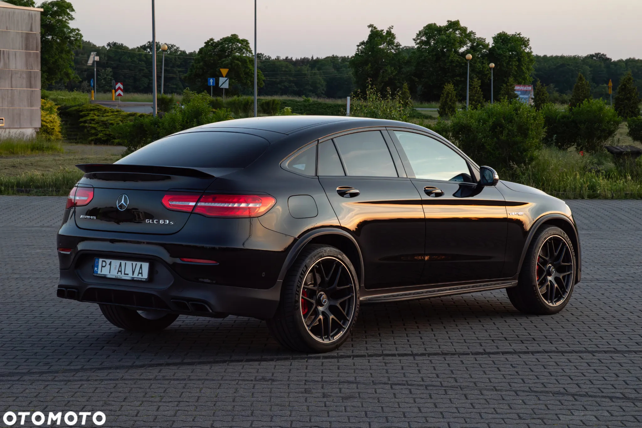 Mercedes-Benz GLC AMG Coupe 63 S 4-Matic+ - 32