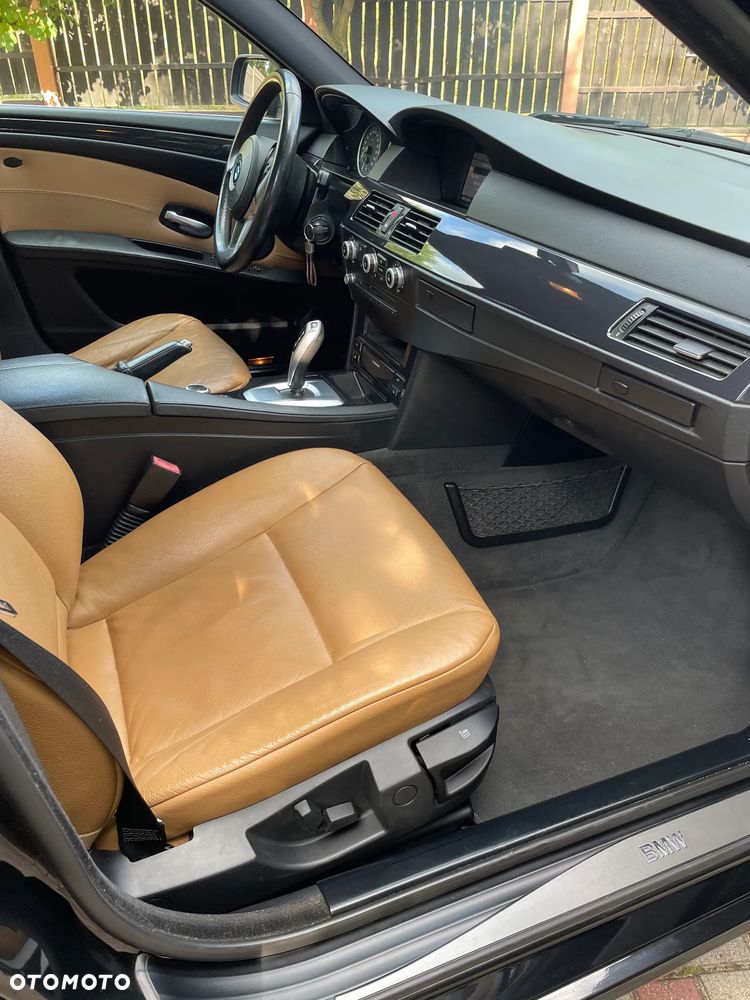 BMW Seria 5 520d - 10
