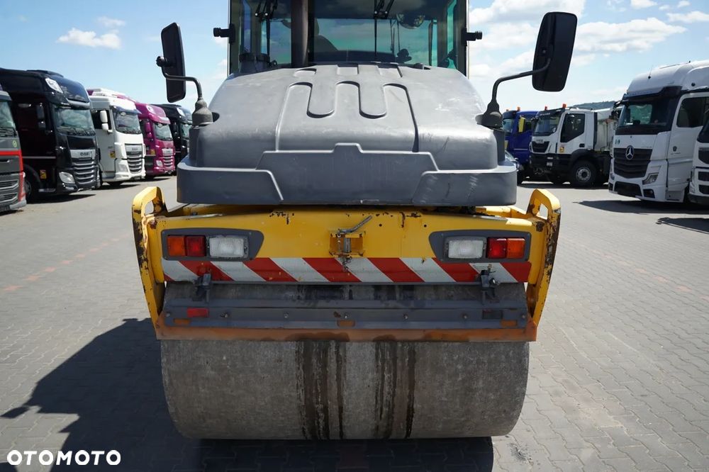 Hamm DV 90 H192 WALEC WIBRACYJNO-OSCYLACYJNY TYPU TANDEM - 16