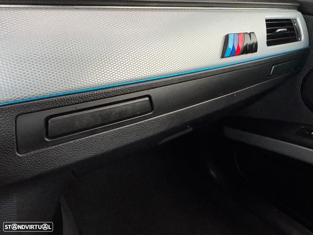 BMW 320 d Coupe - 15