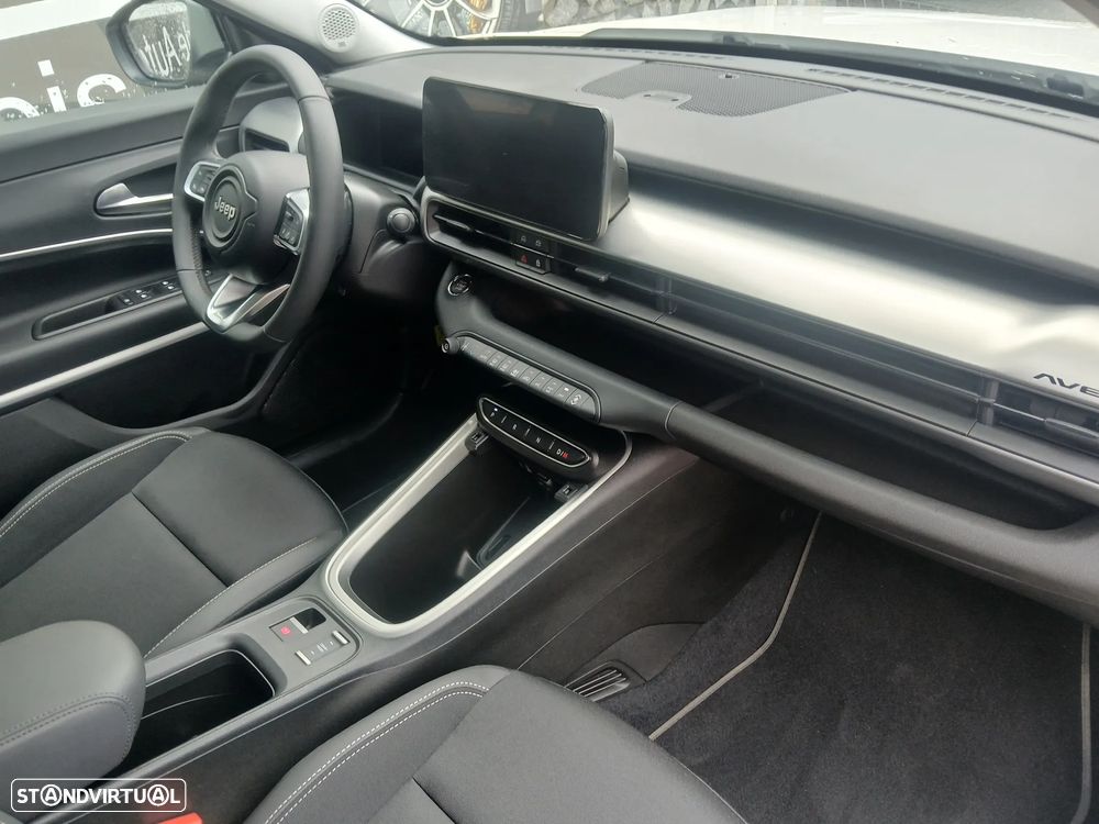 Jeep Avenger 1.2 e-Hybrid Altitude DCT - 20