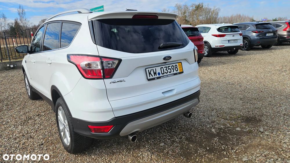 Ford Kuga - 3