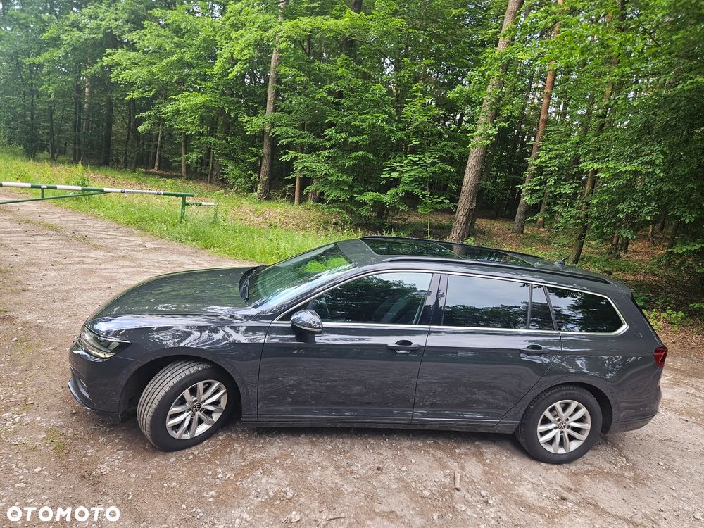 Volkswagen Passat 2.0 TDI EVO Business DSG - 3
