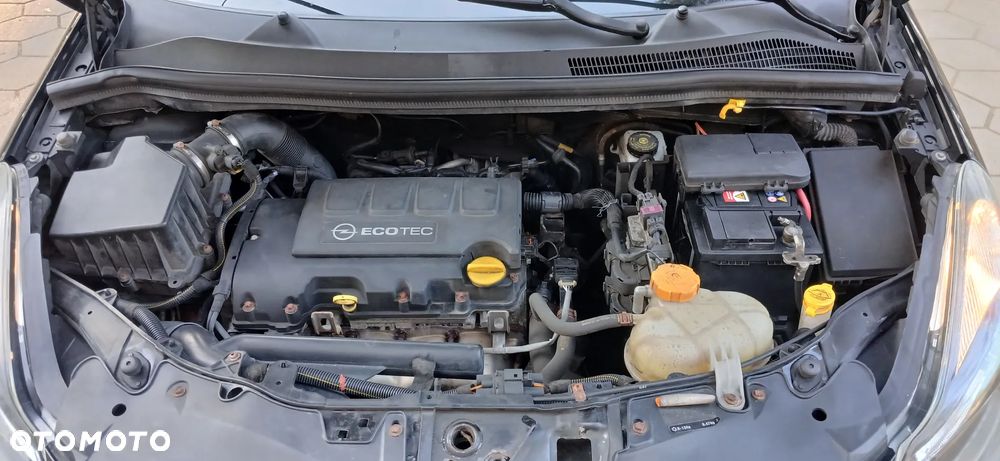 Opel Corsa 1.4 16V Innovation 110 Jahre - 29