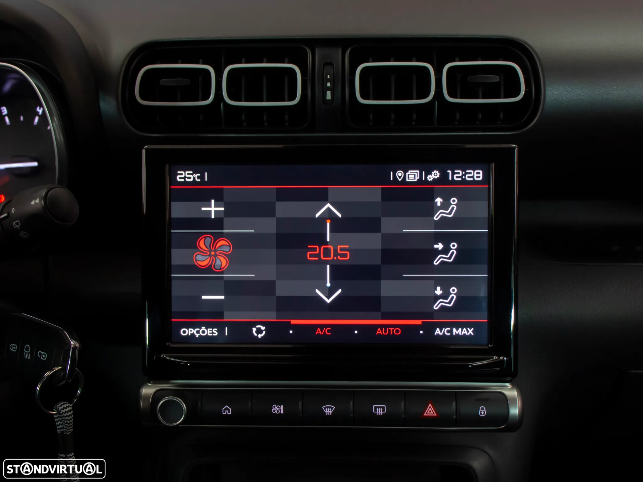 Citroën C3 Aircross 1.2 PureTech Plus - 29