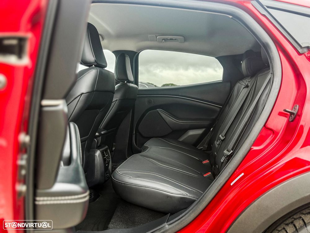 Ford Mustang Mach-E 75.7 kWh Base - 9